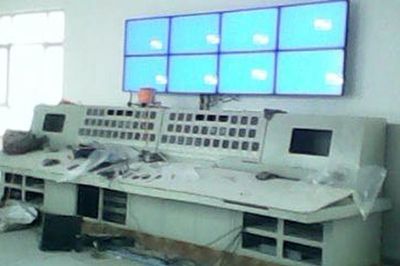 寧夏中衛(wèi)鐵礦LCD液晶拼接墻_深圳市藍(lán)盾專顯電子科技_大屏幕顯示業(yè)績榜