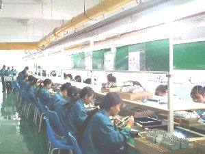 公司主要產品有:家用/商用無線智能防盜報警器、TPMS無線報警系統,無線遙控器、無線接收/發射模塊、無線紅外對射探測器、無線門磁、無線煙霧探測、紅外燃氣報警器、等,工廠,廠商-深圳市安博士電子